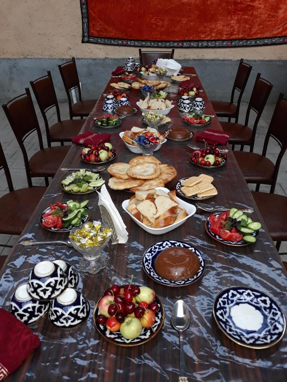 Hello Hostel Самарканд Екстериор снимка